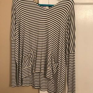 Long sleeve V-Neck